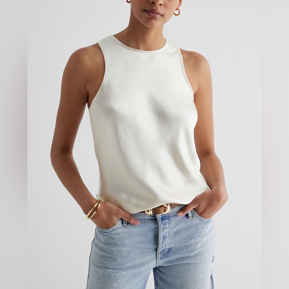*NWT* XS Satin Swan White Crew Neck Tank